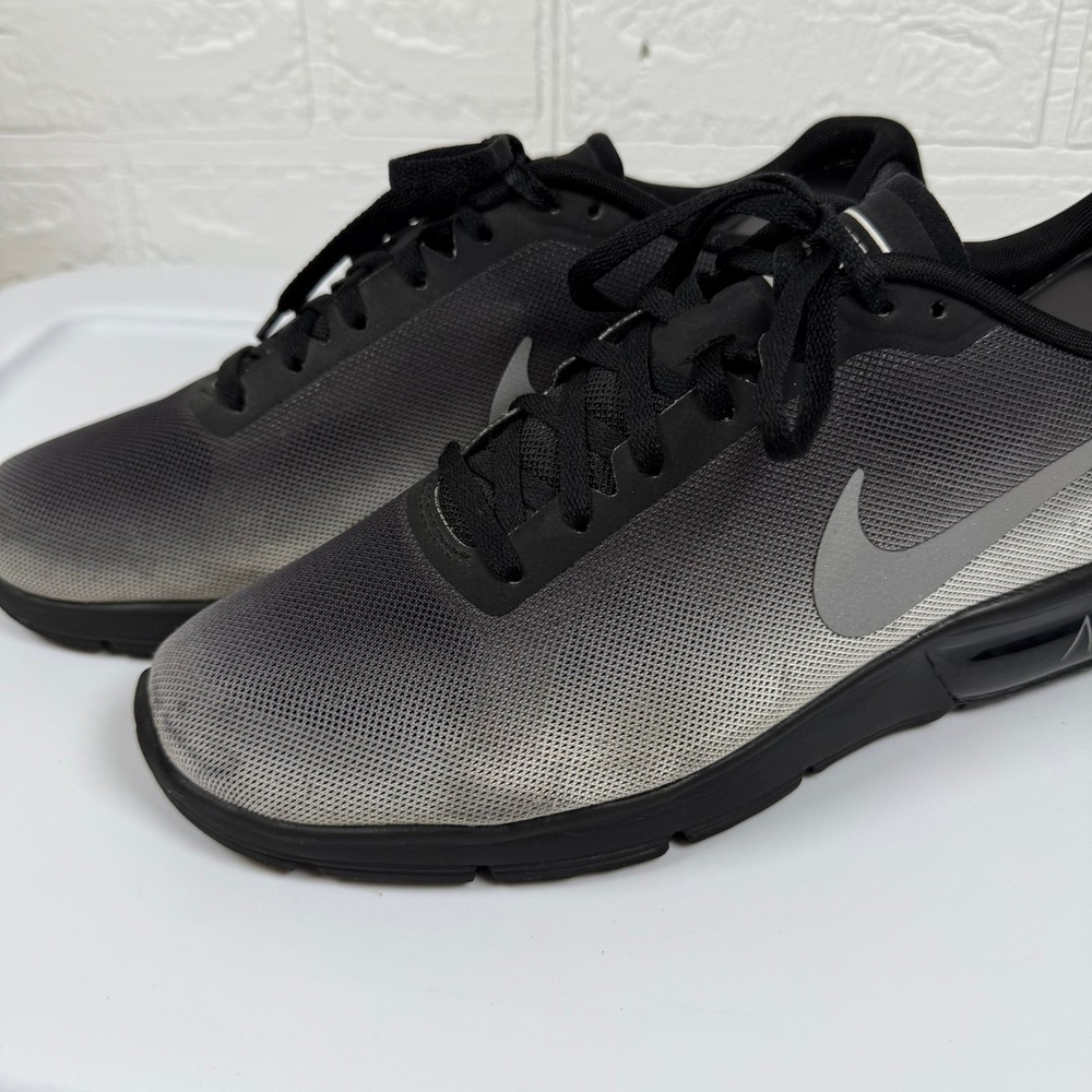 Nike Air Max Sequent 2 Running Shoes Mens Size 9 Black Grey Gradient Sneaker